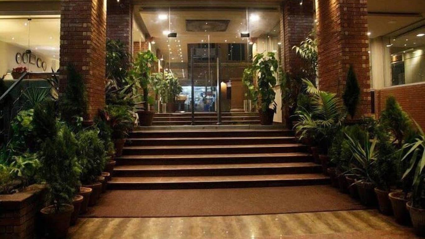 Hotel Grand Inn