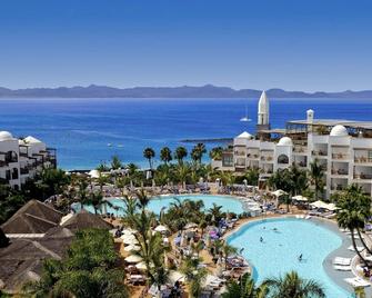 Princesa Yaiza Suite Hotel Resort - Playa Blanca - Havuz