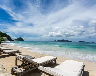 Deluxe Junior Suite - Long Bay