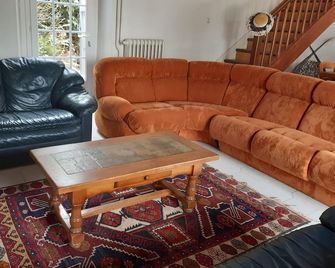 Character Farmhouse with private pool and enclosed park. - Marsac - Salon