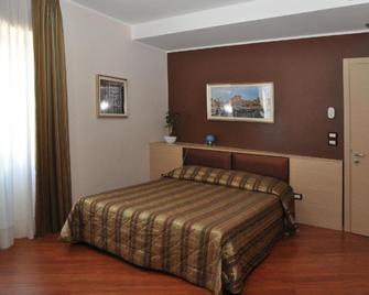 Hotel Dulcinea - Muggia - Ložnice