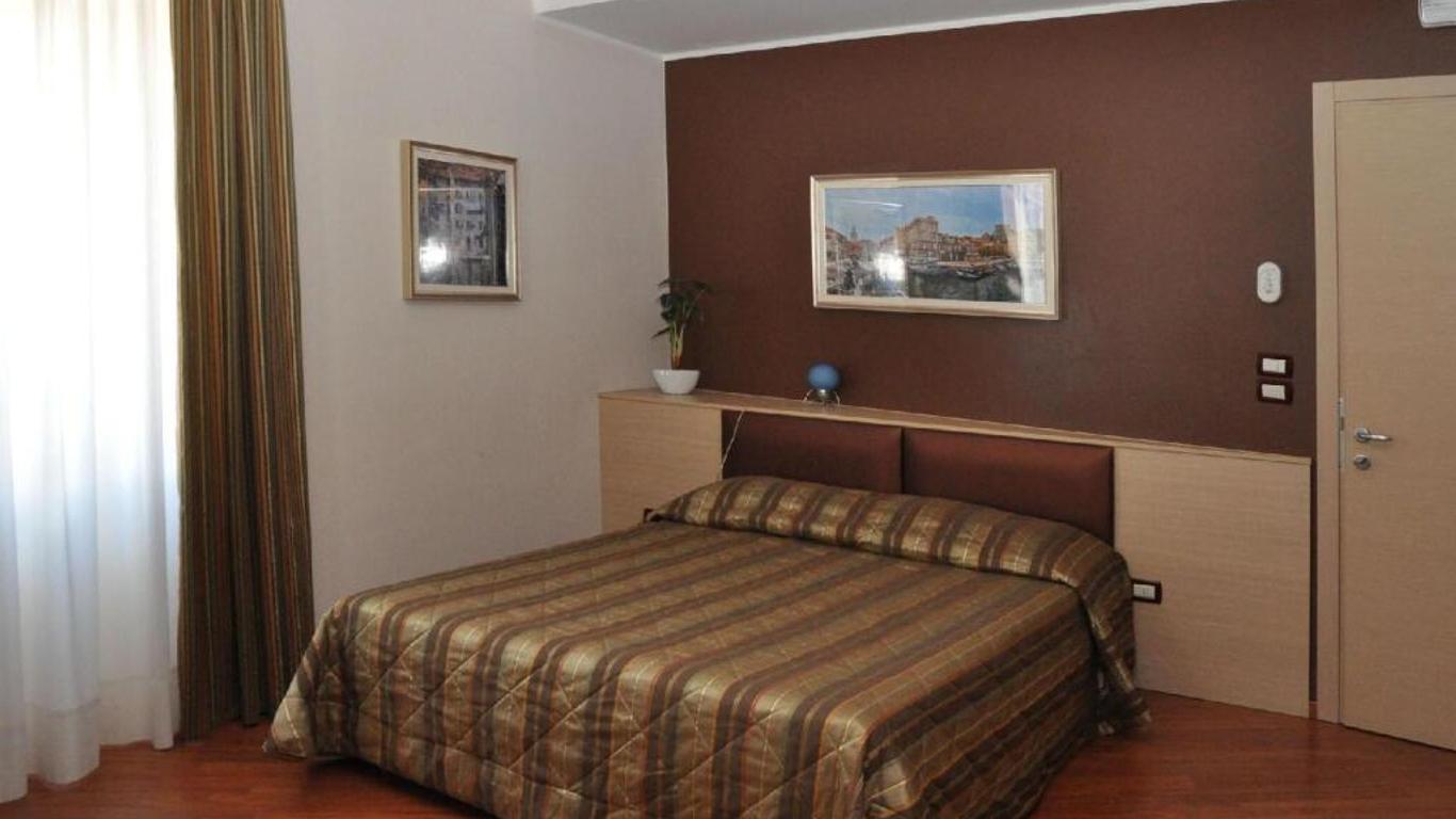 هوتل دولسينيا