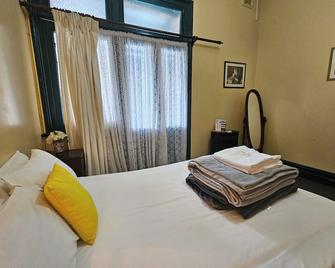 Bellbird Hotel - Cessnock - Soverom