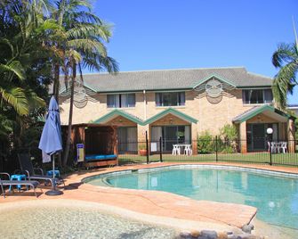 Aqua Villa Holiday Apartments - Coffs Harbour - Piscine