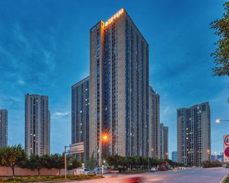 Yige Hotel (Chenjiaping Metro Station Branch) - Chongqing - Building