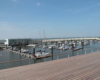 Villa in Cadzand near Beach & Dunes - Cadzand