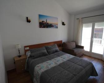 Hostal Nueva Tabarca - Isla de Tabarca - Habitación