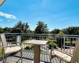 Hotel Reindahls - Strausberg - Balcone