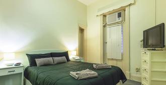 Grand Tasman Hotel - Port Lincoln - Bedroom