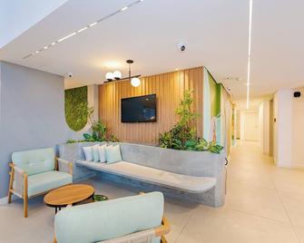 Helbor Stay Batel - Yogha - Curitiba - Lobby