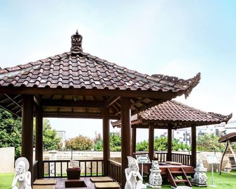 Hotel Balian Resort Kawasaki - Chōfu - Innenhof