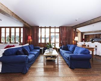 Maloja Club House - Bregaglia - Living room