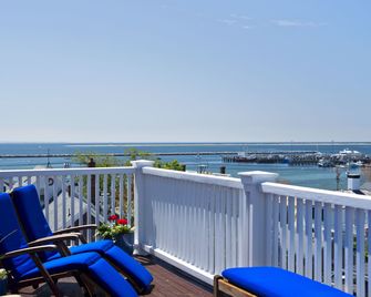 Benchmark Inn - Provincetown - Balkong