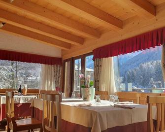 Albergo Al Maniero - Ponte di Legno - Restaurant
