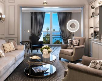Hôtel Barrière Le Majestic Cannes - Cannes - Oturma odası