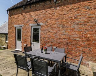 Home Farm Barn - Moreton-in-Marsh - Patio