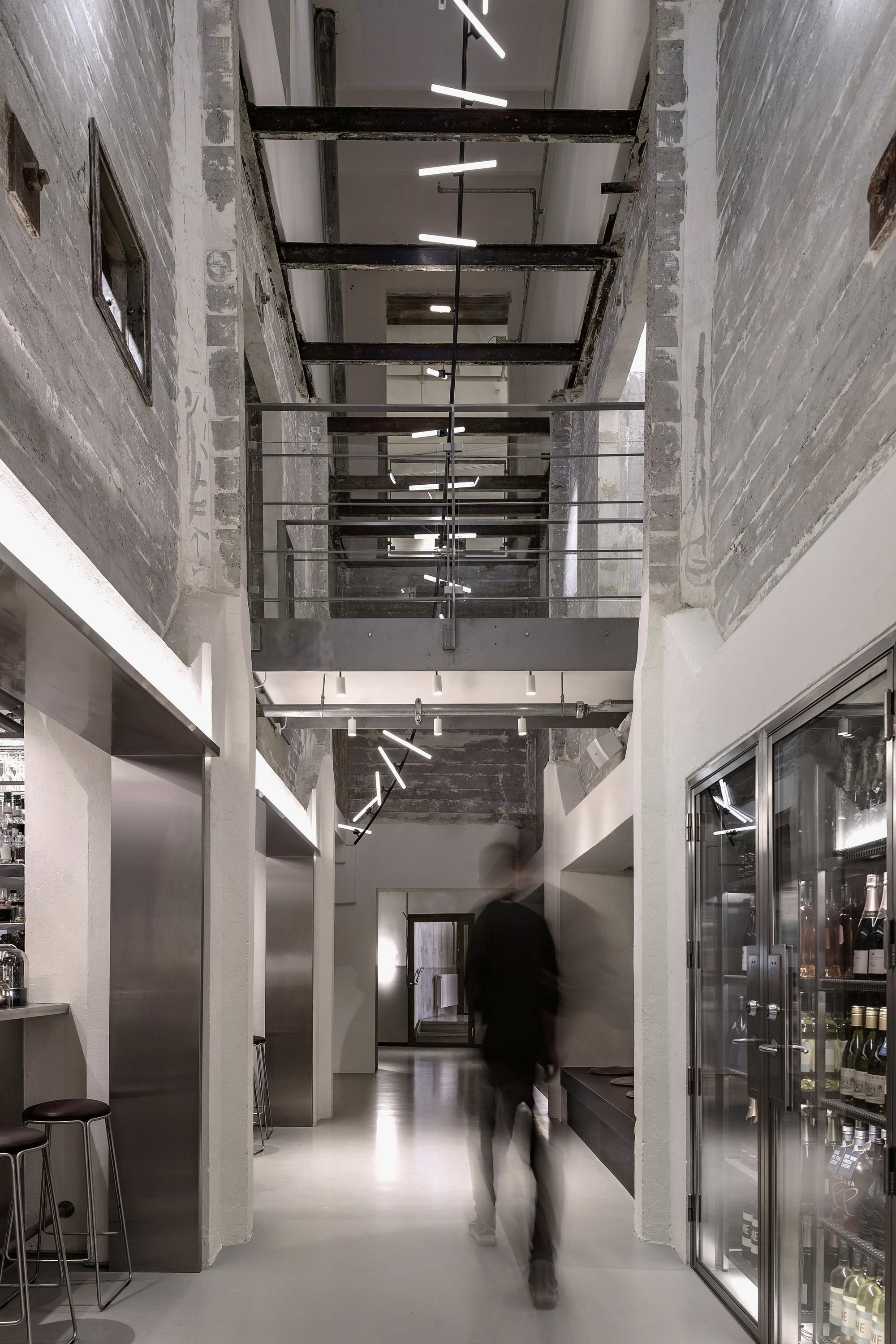 هوتل أوتيليا