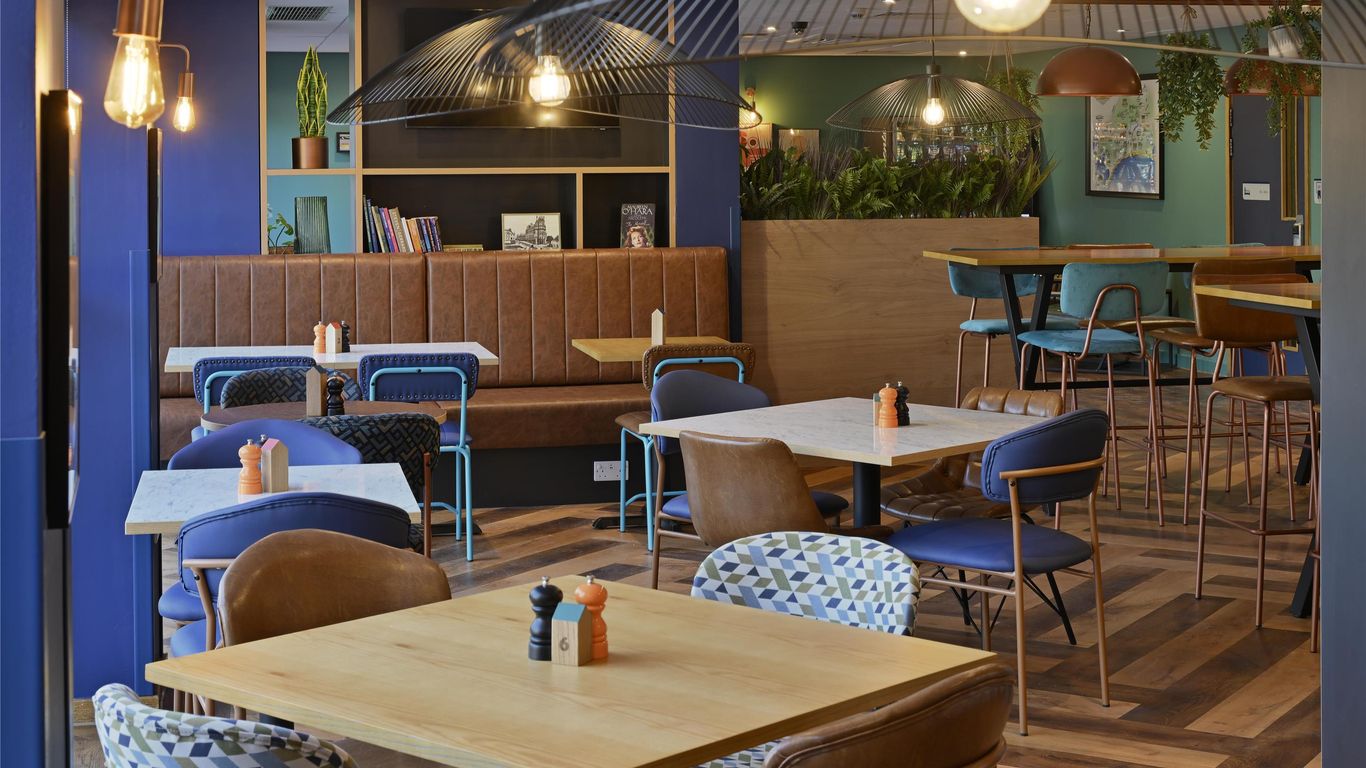 伯恩茅斯旅遊旅館 - 波茅斯