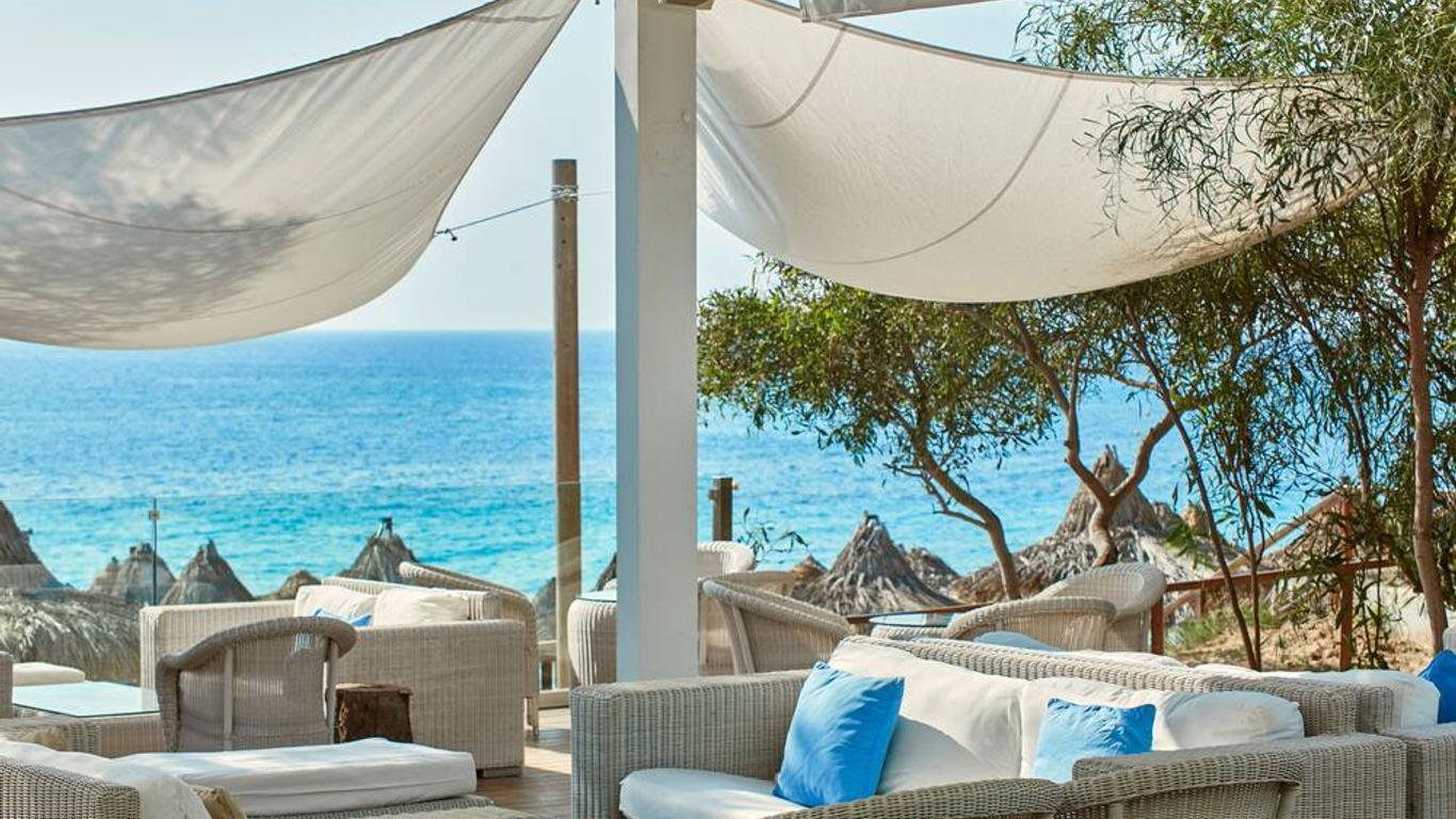 Grecian Sands Hotel