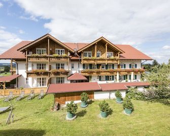 Wellnesshotel Waldruh - Bad Kohlgrub - Budova