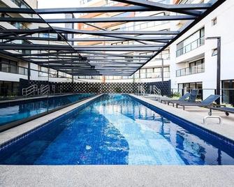 Nun Apartments by BnbHost - São Paulo - Piscina