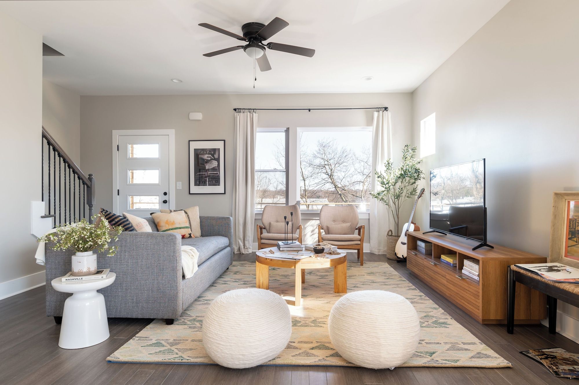 Cherokee by AvantStay - Nashville - Living room