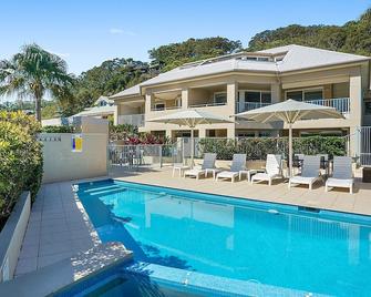 Sunchaser at Iluka Resort Apartments - Palm Beach - Pool
