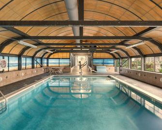 Classic New England Charm At The Heart of Newport-Wyn. Newport Onshore- 2 Bd. - Newport - Piscina