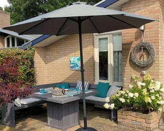 Holiday home Deichblick 58 - Andijk - Patio