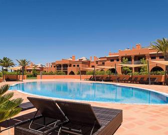 Amendoeira Golf Resort - Alcantarilha - Pool