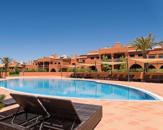 Amendoeira Golf Resort - Alcantarilha - Pool