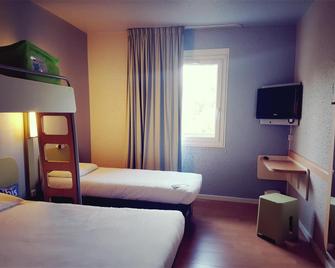 ibis budget Arles Palais des Congrès - Arles - Schlafzimmer