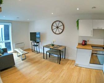 Luxury Apartment Near Piccadilly Station - Manchester - Wohnzimmer