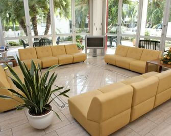 Hotel Caravel - Vasto - Lounge