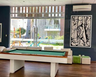 Moderno Departamento con Piscina, Gimnasio y Vista - Piura