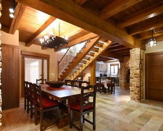 Rural house in Coca Segovia - Coca - Dining room