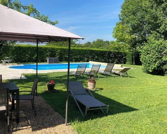 Cottage With Private Pool in Rural Vineyard Setting Close to Atlantic Beaches - Barzan - Piscine