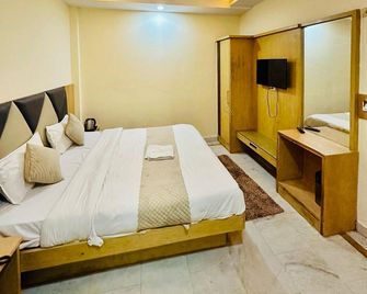 Hotel Bramhaputra I Near New Delhi Railway Station - Neu-Delhi - Schlafzimmer