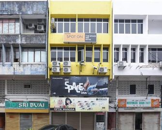 Hotel O The Space Inn - Kuala Terengganu - Gebäude