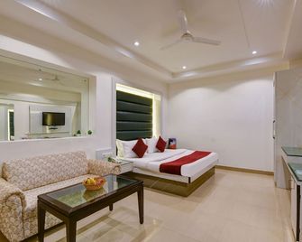 Hotel Krishna Deluxe - New Delhi - Kamar Tidur