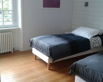 Appartement Hypercentre Quimper - Quimper - Yatak Odası