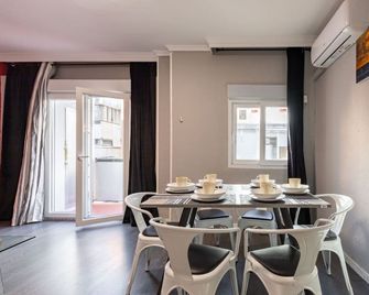 Cerca Warner Park - Apartamento Palacio Aranjuez - Aranjuez - Menjador