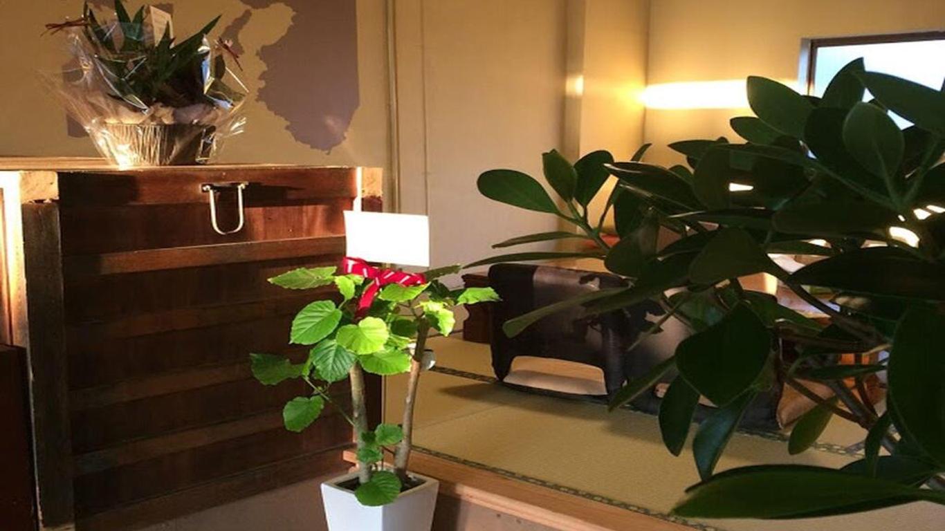 サナ イン タウン