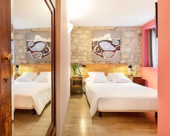 Okako Hotel - San Sebastian - Bedroom