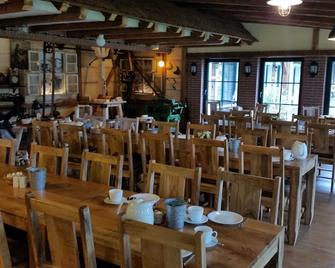 Pension Zum Holzpantoffelmacher - Burg (Spreewald) - Restaurang