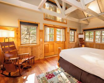 Sleeping Lady Mountain Resort & Spa - Leavenworth
