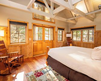 Sleeping Lady Mountain Resort & Spa - Leavenworth