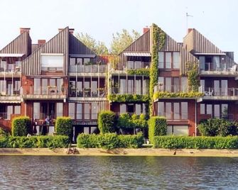 Fewo-Ammermann - Plon - Gebouw
