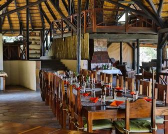 Lianshulu Lodge - Sikosi - Restaurante