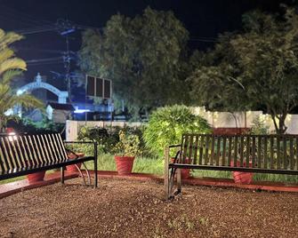 Coconut Creek Homestay Kumarakom - Kottayam - Patio
